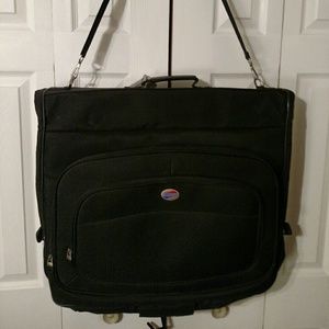 American Tourister Garment Bag Black